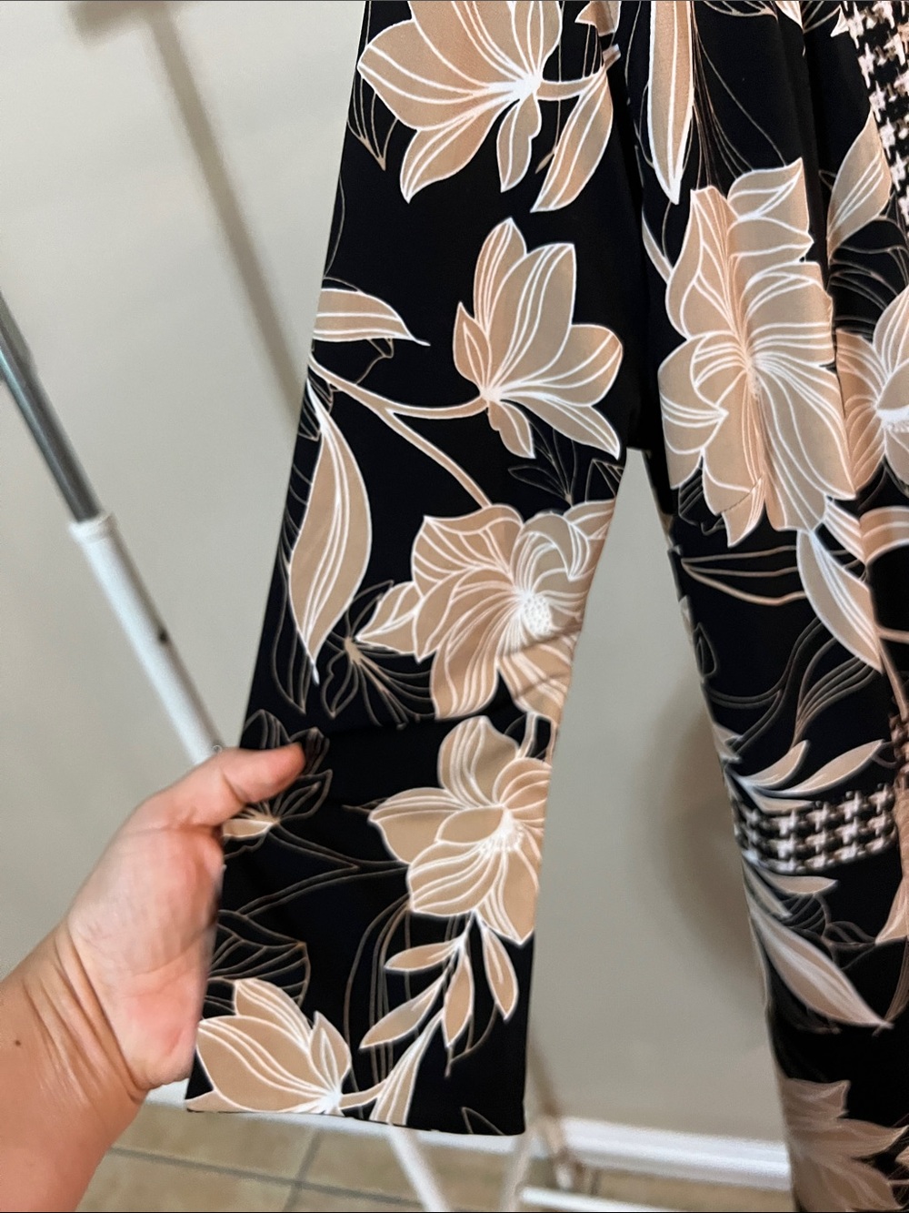 Wrap dress WHBM - Picture 4 of 5